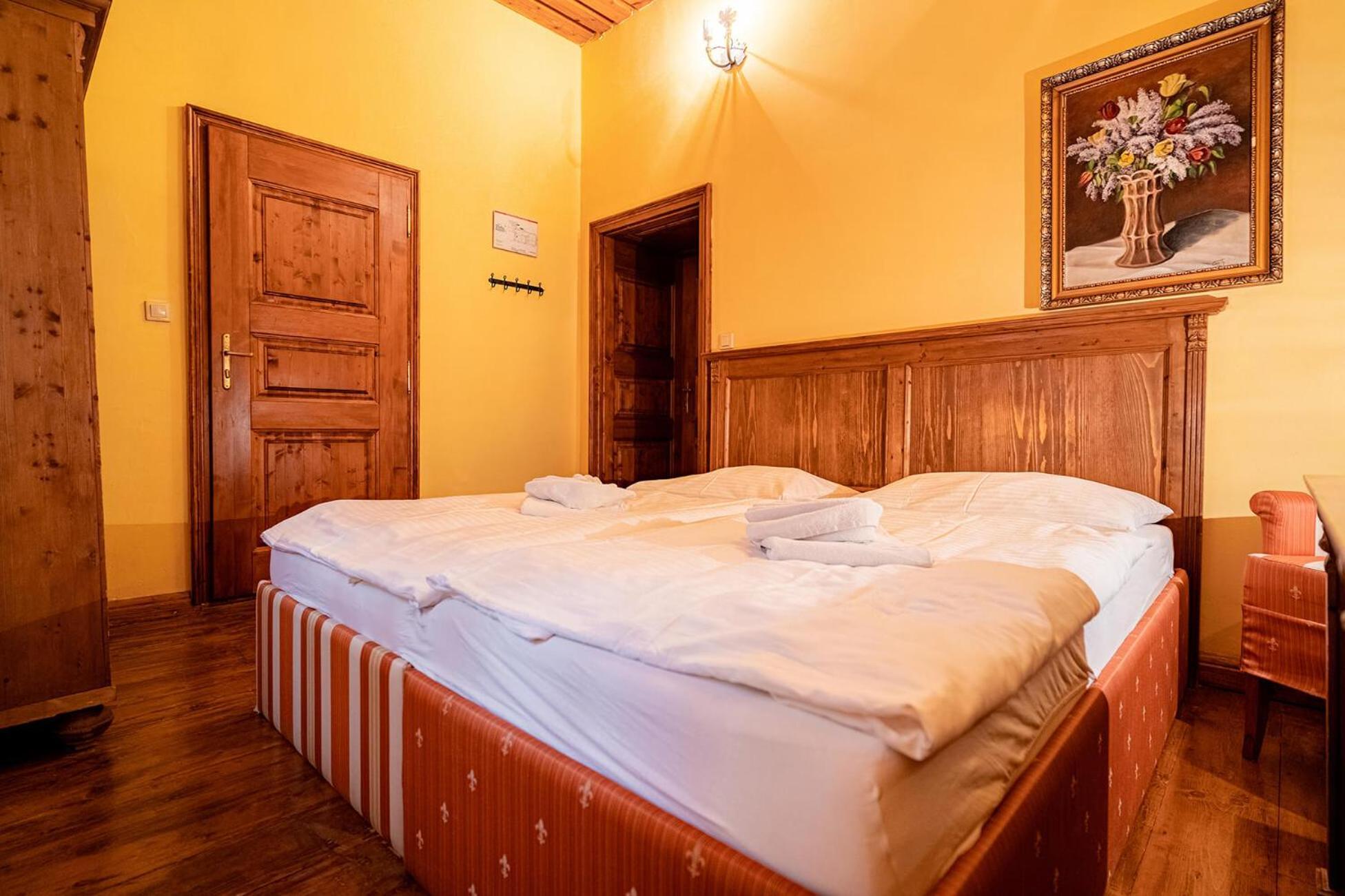Penzion Cosmopolitan I. Banská Štiavnica Zewnętrze zdjęcie