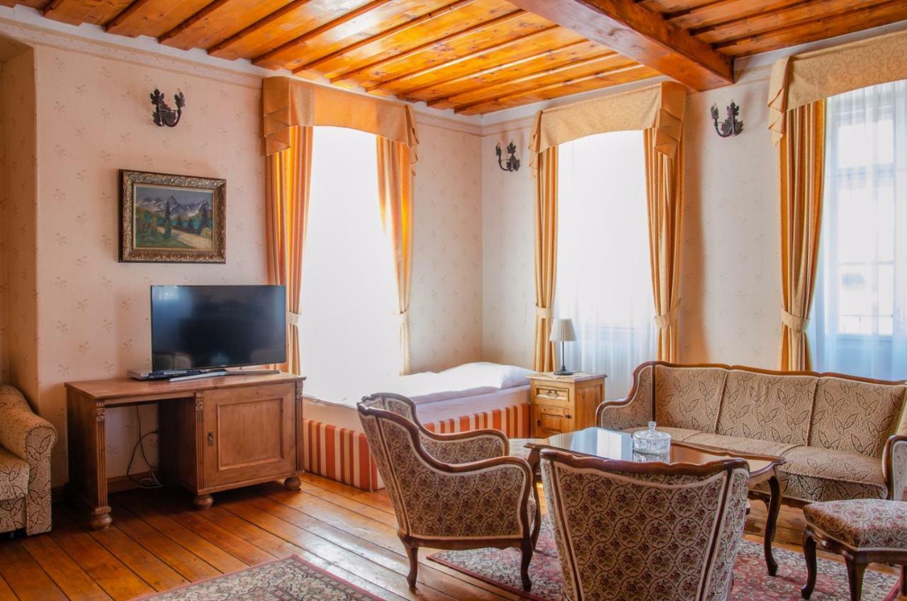 Penzion Cosmopolitan I. Banská Štiavnica Zewnętrze zdjęcie